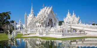 Wat Rong Khun – The Glittering White Temple of Chiang Rai, Thailand