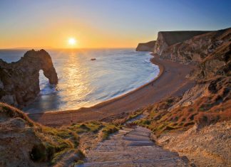 Durdle Door On The Glorious Jurassic Coast, Southern England.