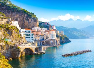 Explore The Unforgettable Amalfi Coast On Italy’s Sorrentine Peninsula